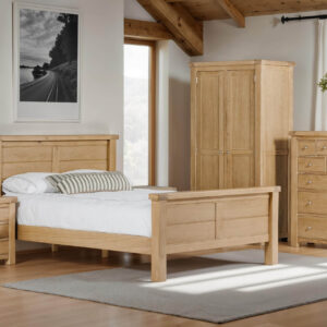 Alternative view of Newhaven 3 door oak wardrobe