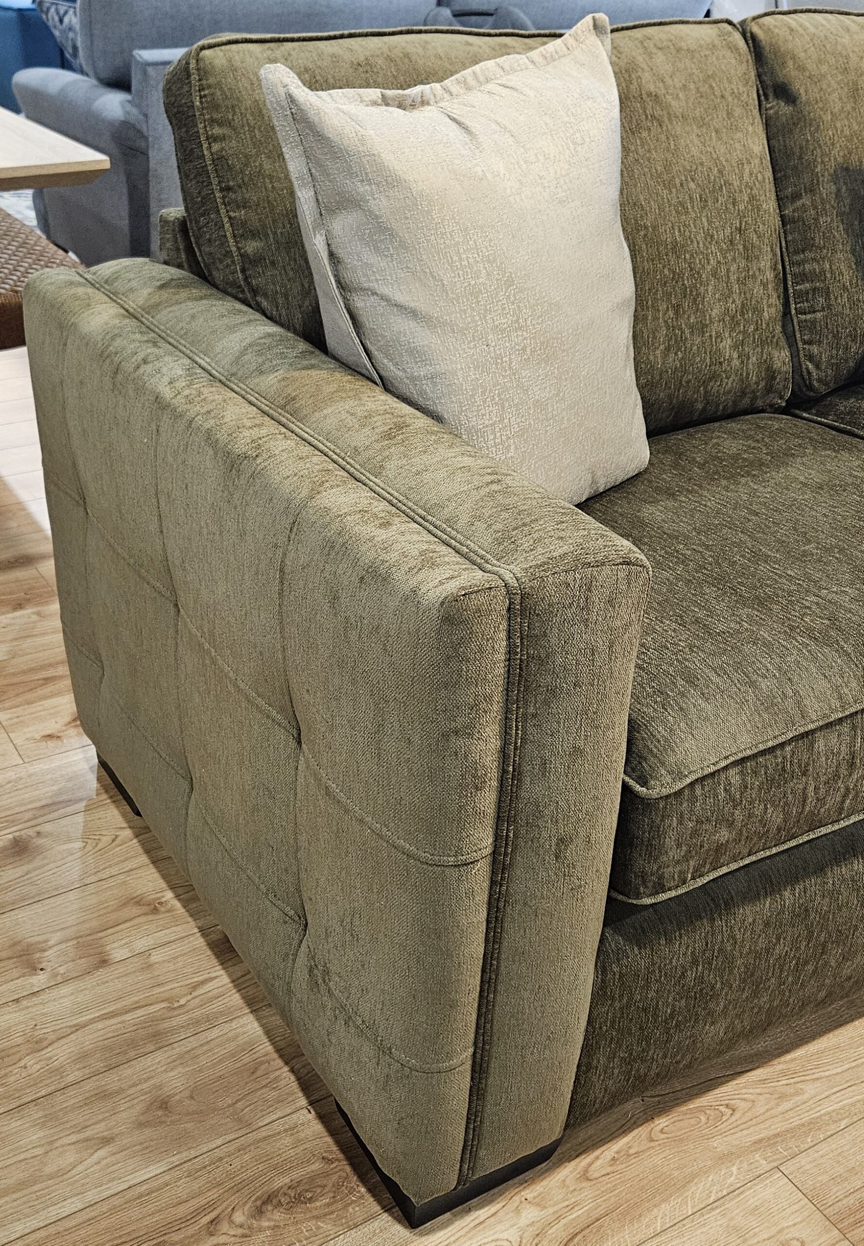 Ivy Sofa - Image 2